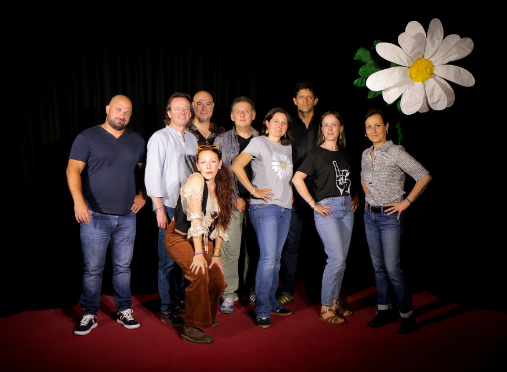 Sweet Daisies Orchestra - Photo 4